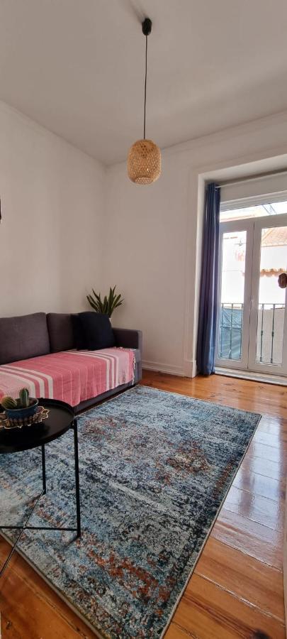 Charming Central Apartment To Rent Lisboa Eksteriør billede
