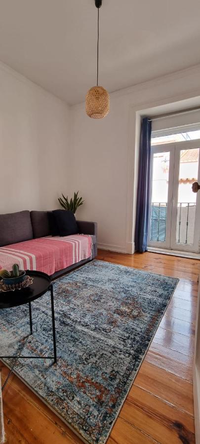Charming Central Apartment To Rent Lisboa Eksteriør billede